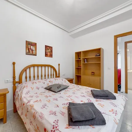 Lovely Apartment Near The Sea Torrevieja Exterior photo