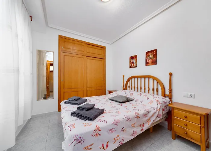 Lovely Apartment Near The Sea